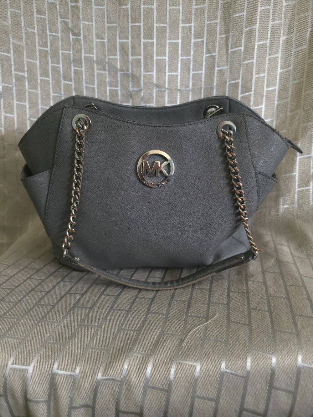 Michael Kors Gray Saffiano Chain Strap Shoulder Tote Bag